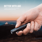 I3T_x000D_ (Carbon Fiber) OLIGHT 1 x 1.5V AAA Alkaline _x000D_ Battery_x000D_ (Included)