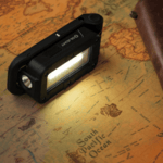 Swivel
(Black) OLIGHT 3.7V 2600mAh
Rechargeable (Built-in)