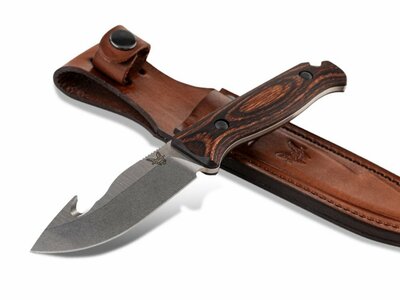 Benchmade15004 SADDLE MOUNTAIN SKINNER lovecký nůž s vyvrhovacím hákem 10,7cm, dřevo, kožené pouzdro
