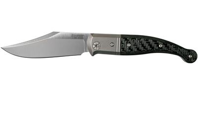 GT01 CF LionSteel Niolox blade, Carbon Fiber Handle, Titanium Bolster & liners