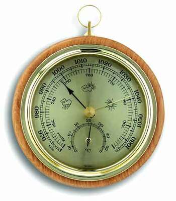 45.1000.05 TFA Analógový barometer s teplomerom, masívne bukové drevo