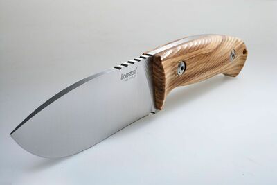 M3 UL LionSteel Hunting fix knife with NIOLOX blade Olive wood handle, leather sheath