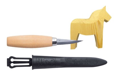 Morakniv 12670 Woodcarving Kit řezbářský nůž 6 cm, lakované březové dřevo, plastové pouzdro, figurka