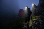Petzl E065AB00 ACTIK® CORE Black nabíjateľná čelovka, čierna