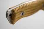 LionSteel M5 UL kültéri kés 11,5 cm, szatén, olívafa, bőr tok