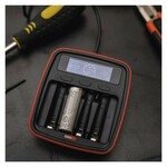 N9341 Emos EMOS nabíjačka batérií profi BCN-42D + 4AA 2700