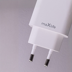 OEM0101314 Maxlife MXTC-06-20AC PD QC töltő 1x USB-C 1x USB 20W fehér + USB-C - Lightning kábel 20