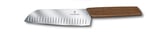 6.9050.17KG Victorinox Swiss Modern kés SANTOKU 17 cm diófa, ajándékdobozban